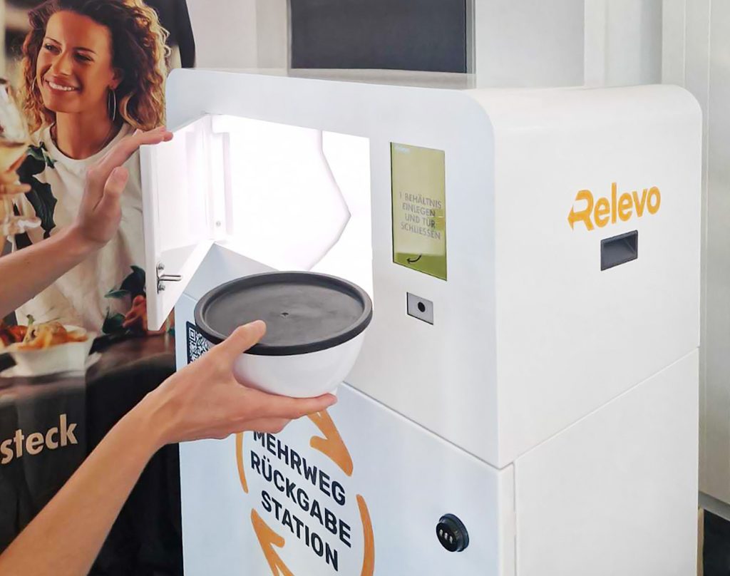 Relevo Rückgabeautomat für Festivals und Events im Einsatz
